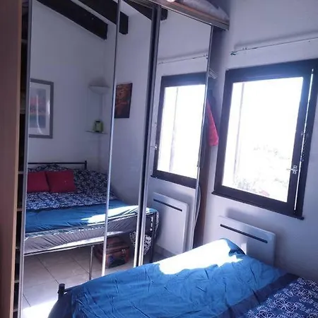 Apartman 100 Metres Avec Parking Prive